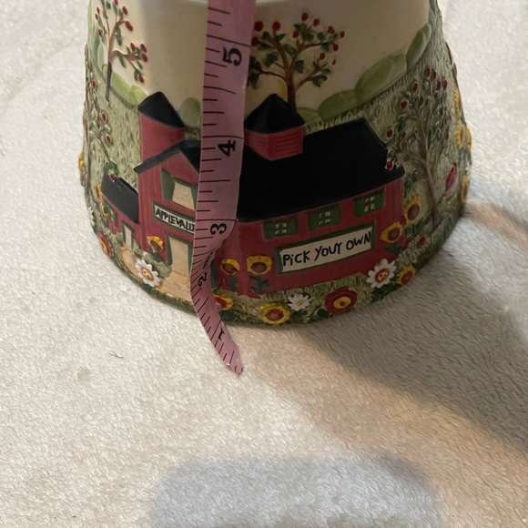 Yankee Country Ceramic candle shade  apple orchard/  farmhouse sign - Picture 10 of 10